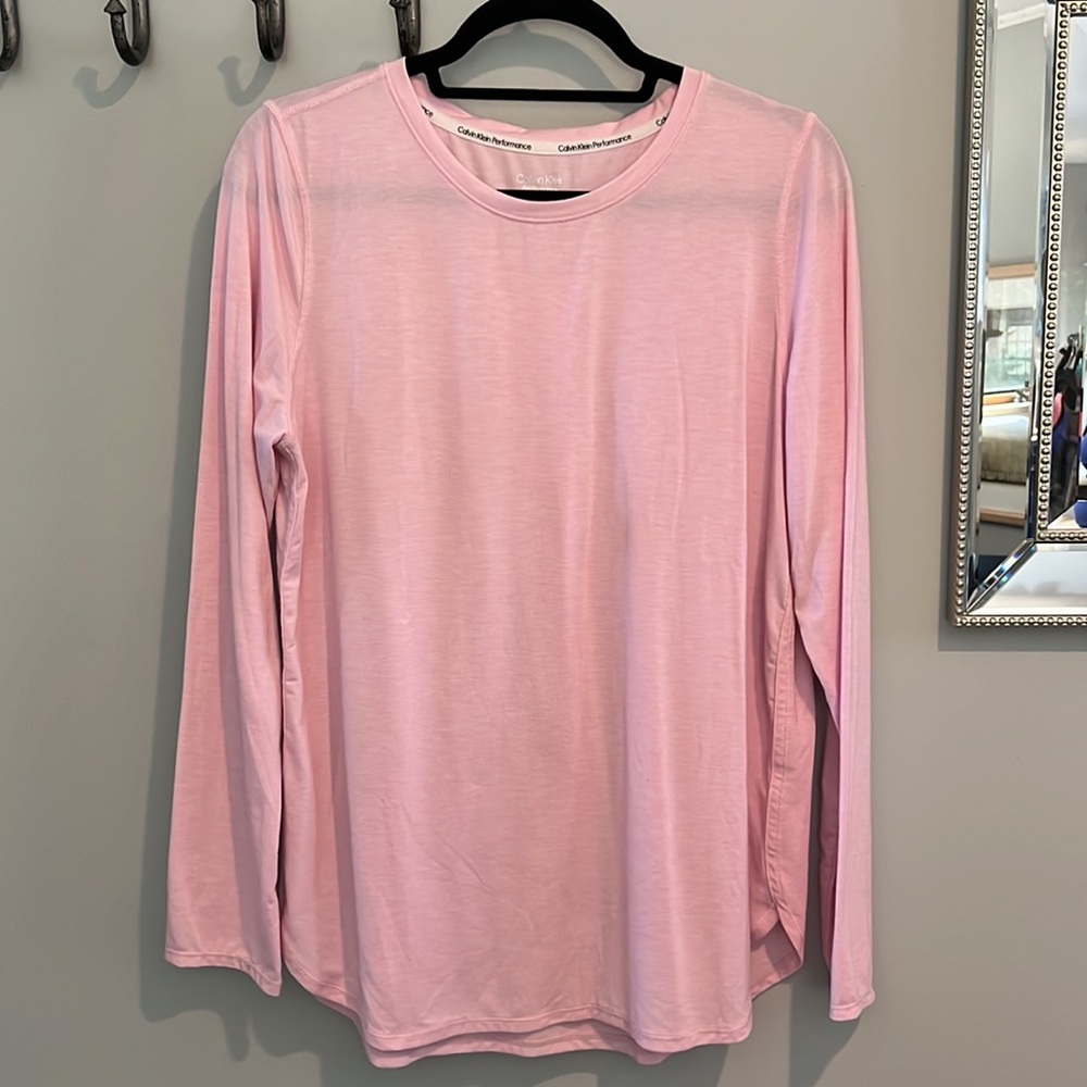 Calvin Klein Performance Bundle Euc - image 5